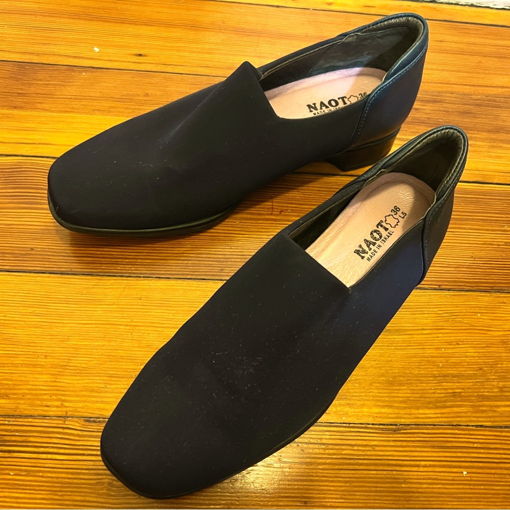 Naot Stretchy Navy Flats